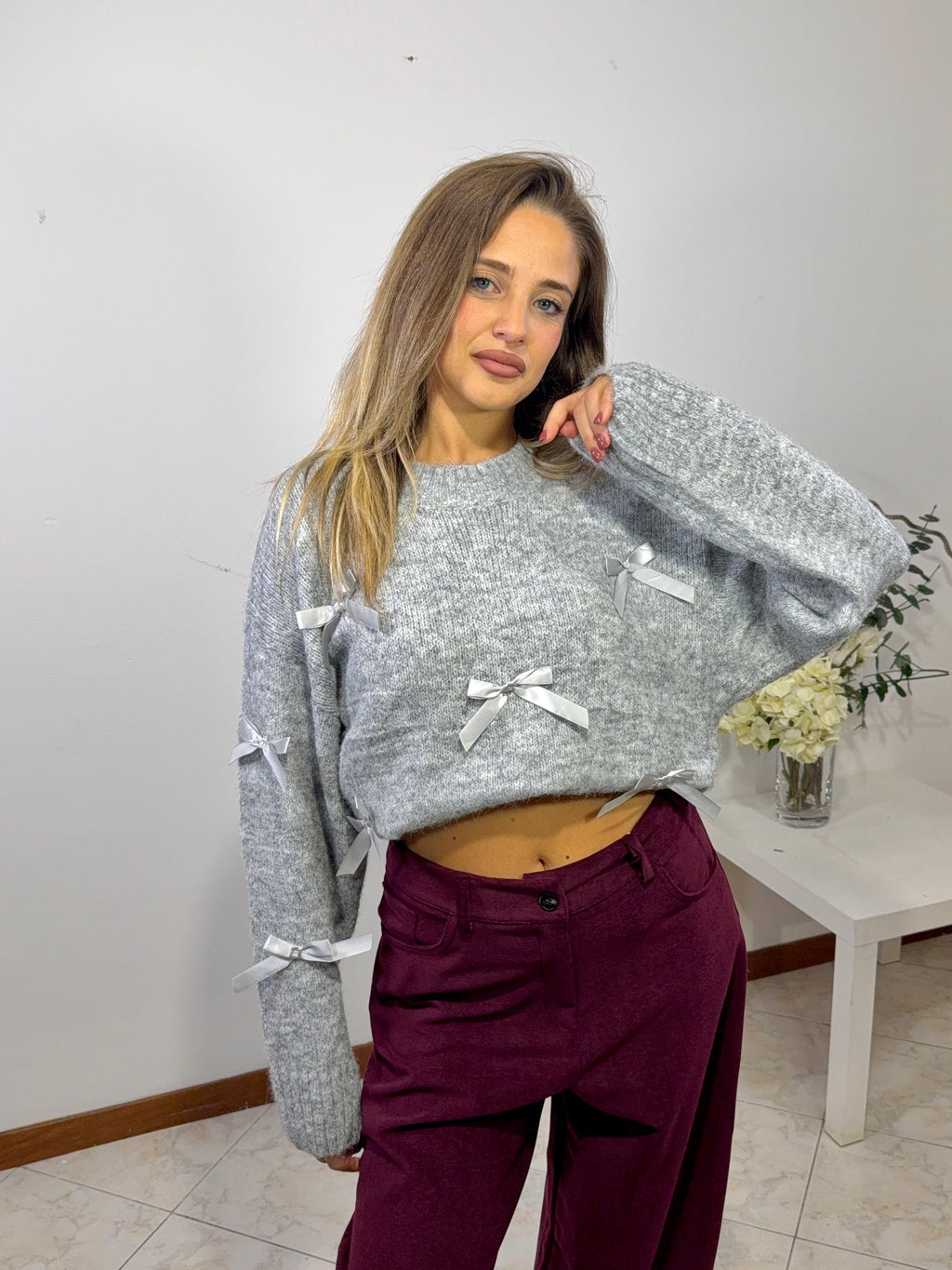 Maglione con fiocchetti in raso ( Y06029)