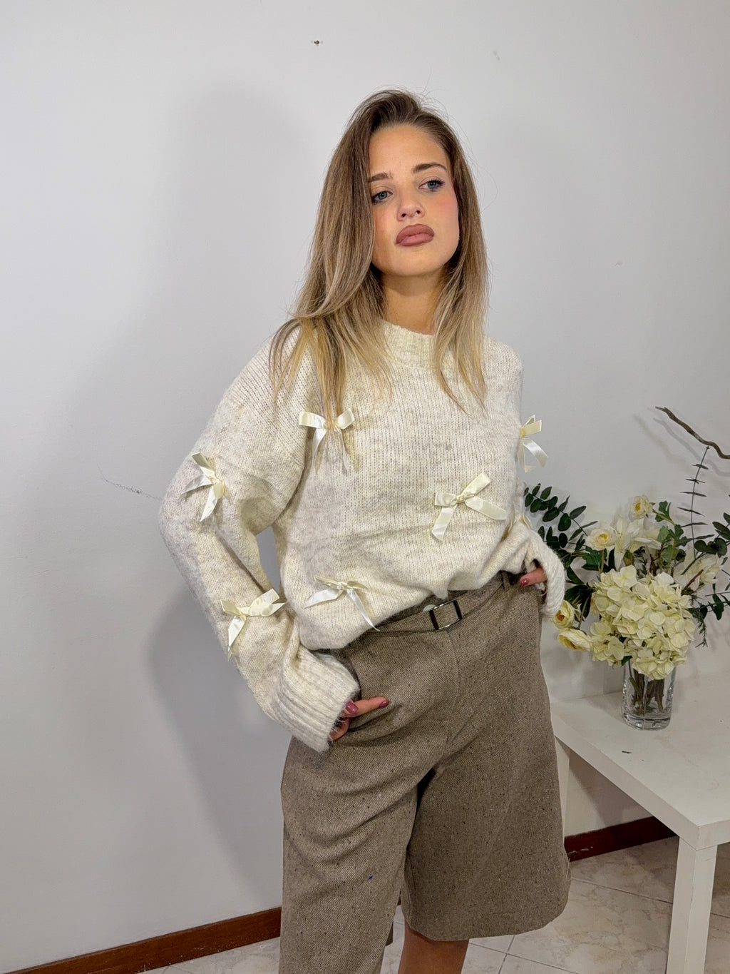 Maglione con fiocchetti in raso ( Y06029)