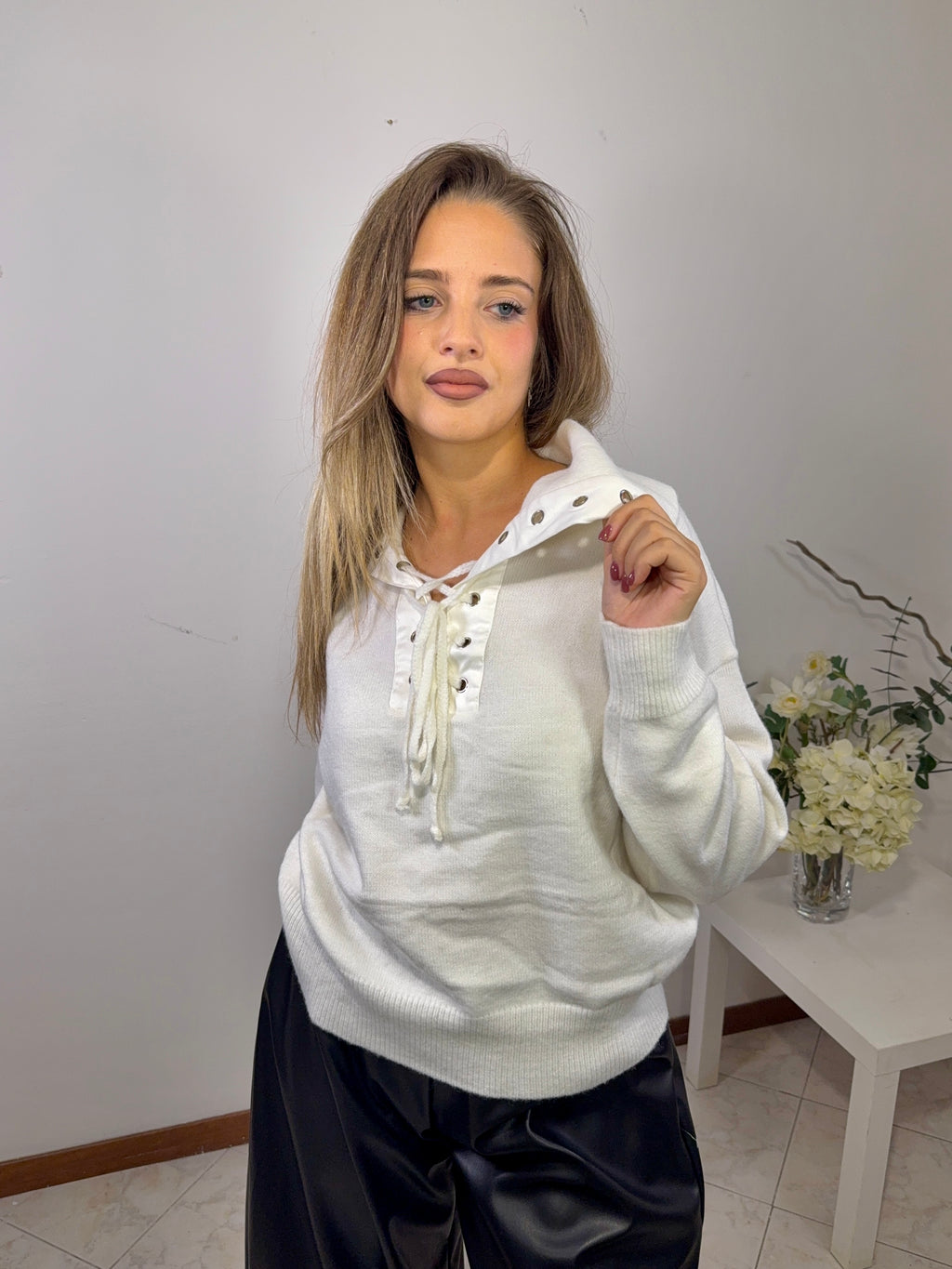 Maglione Lace-Up Collar Cream ( 50314)